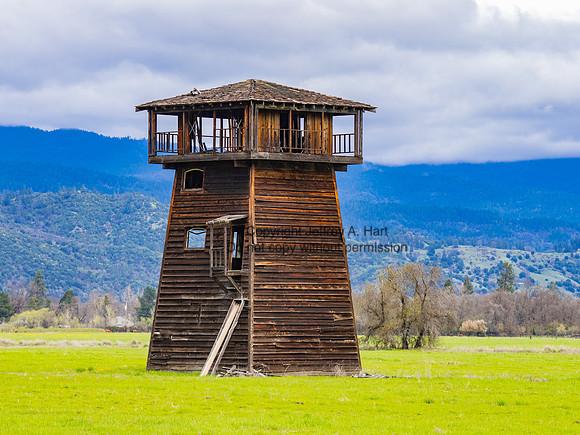 Lookout, Round Valley, CA